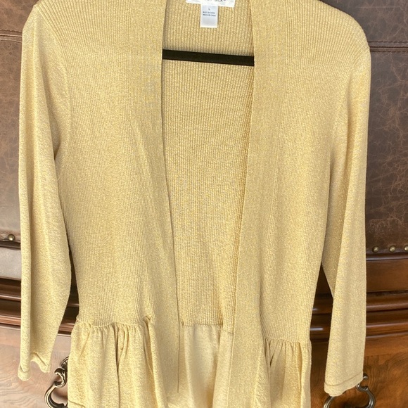 Beautiful Gold Cardigan - Picture 2 of 4